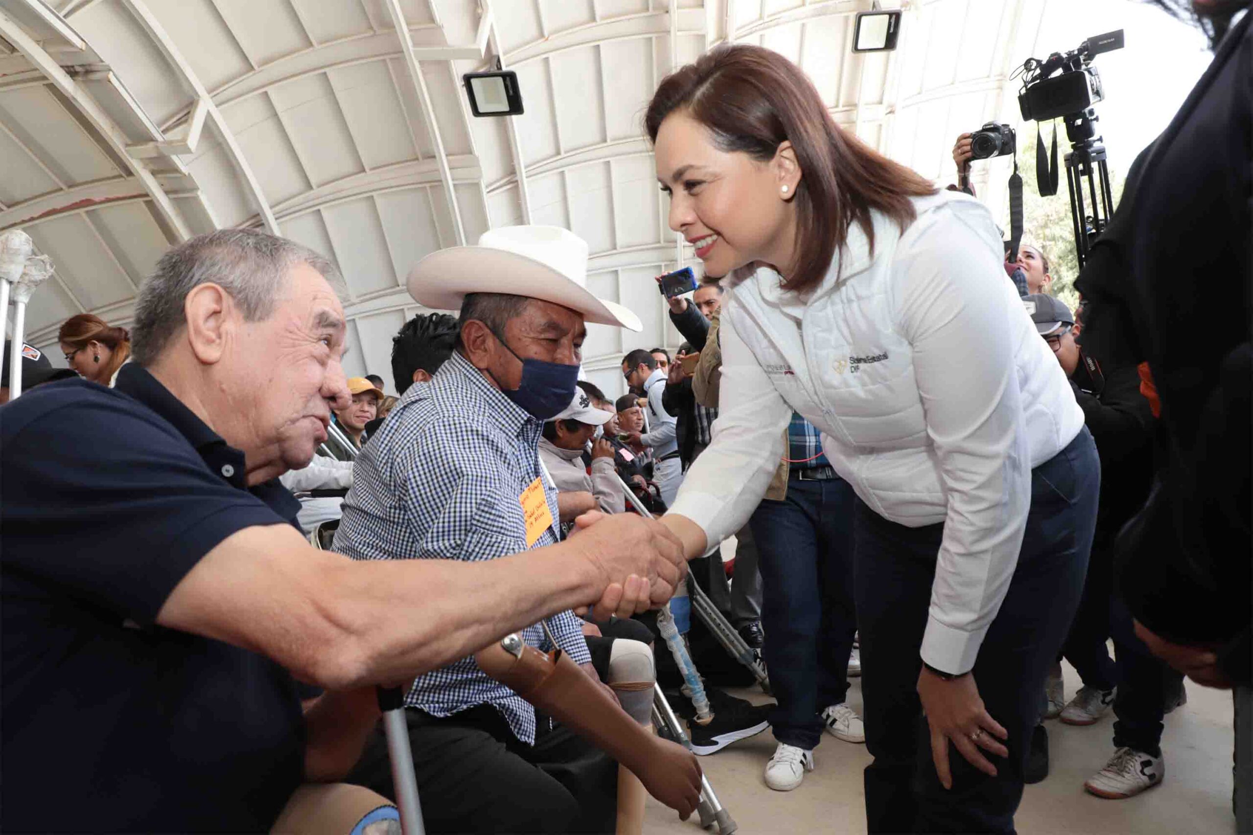  Supera SEDIF meta de entrega de prótesis; cierra primera etapa