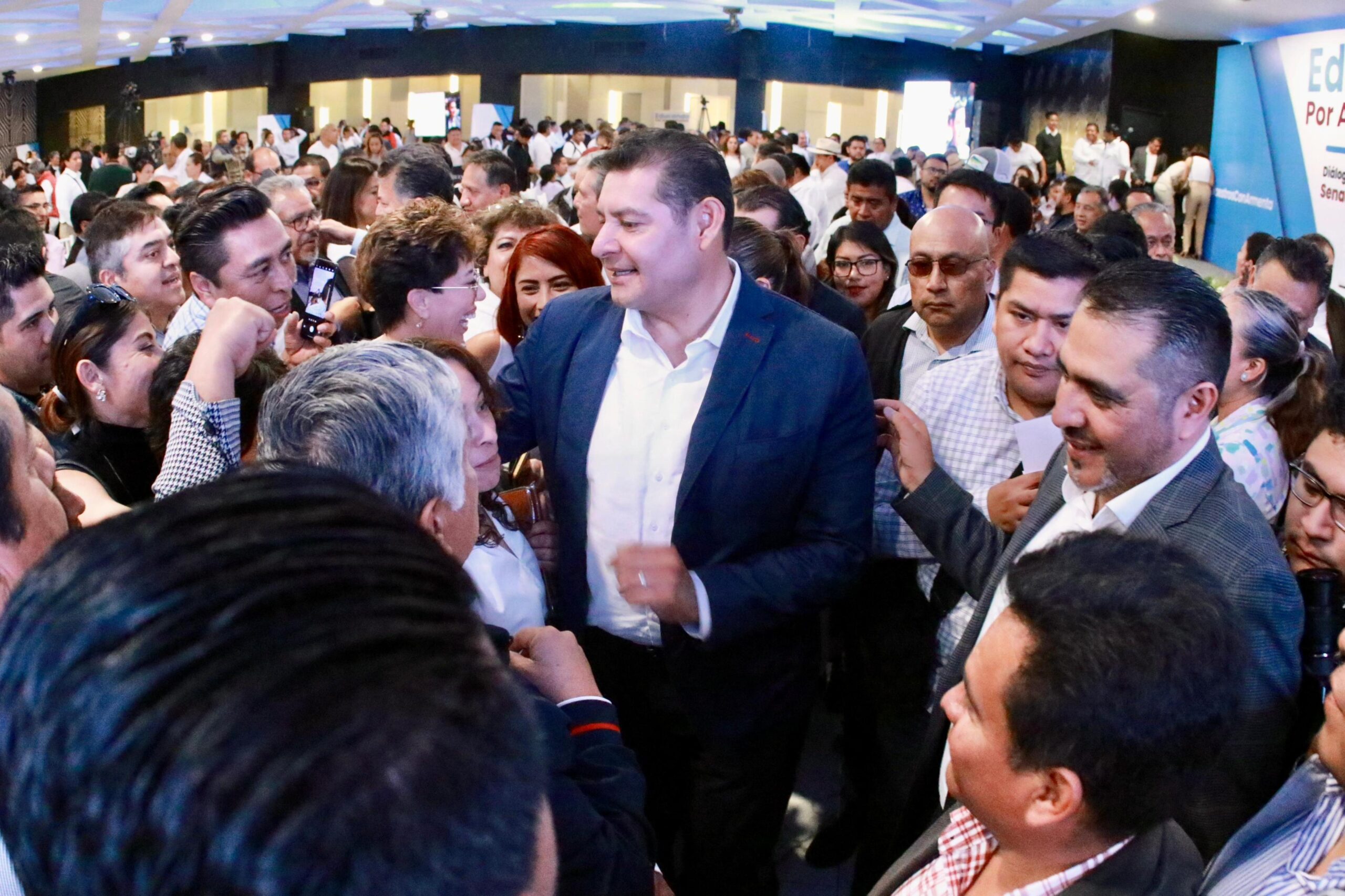  Impulso a la educación no es demagogia, con ella se transforma sociedades: Armenta