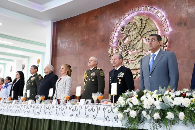 1a AMLO DÍA DEL EJÉRCITO MEXICANO 190224 (1)