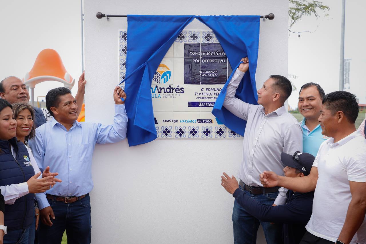  Palabra cumplida en San Antonio Cacalotepec; inaugura Mundo Tlatehui nuevo deportivo