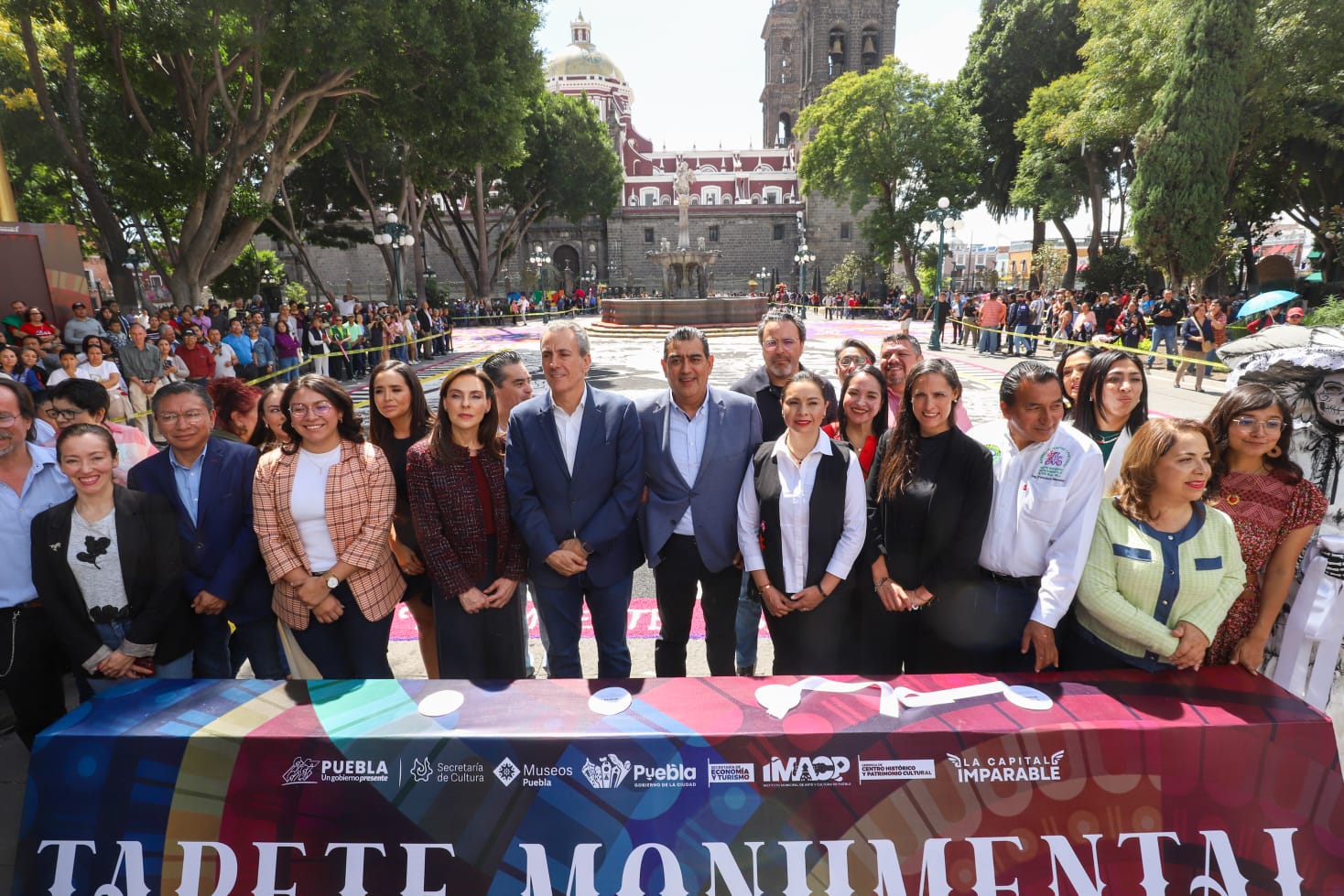  Con municipios, Gobierno estatal fortalece identidad y tradiciones poblanas