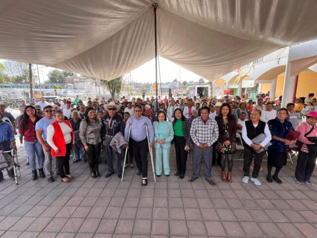 CORONANGO ABUELITOS