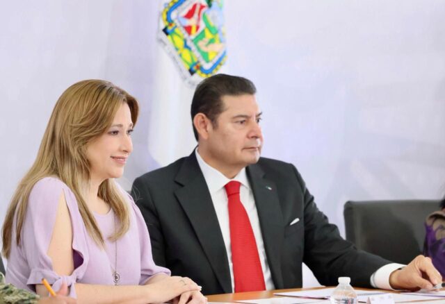 PUEBLA DIF ADOPCION ALEJANDRO ARMENTA