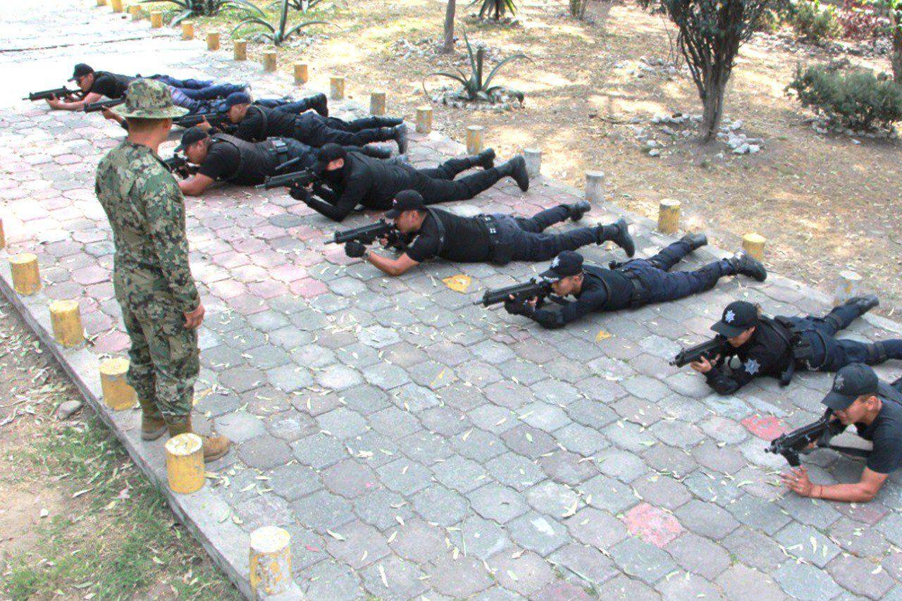  Profesionaliza SSP a policías mediante capacitación en la SEMAR