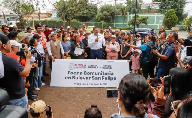 Alejandro Armenta de faena en San Felipe Hueyotlipan (2)