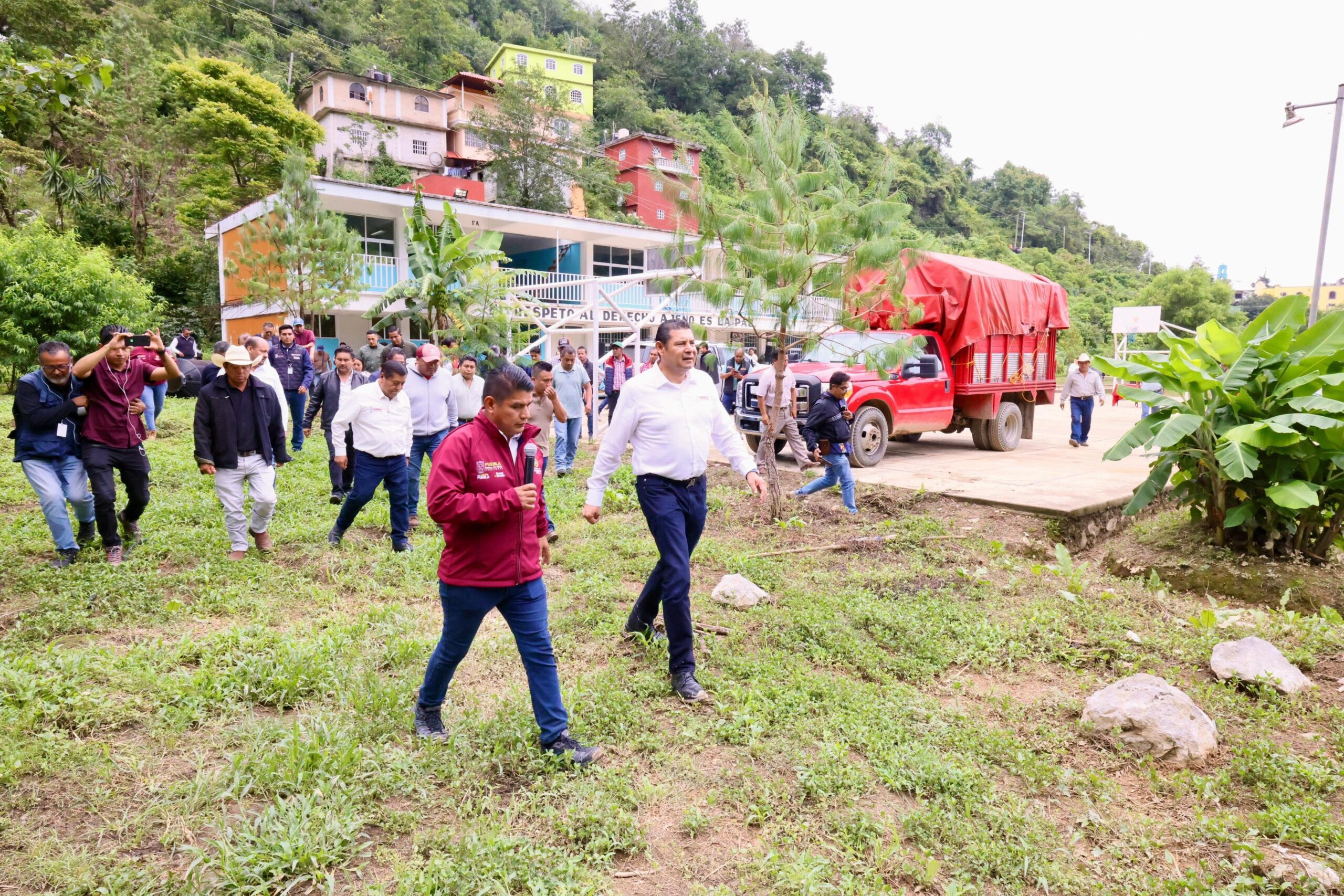  Con la Universidad Nacional Rosario Castellanos se detonará el desarrollo en Eloxochitlán