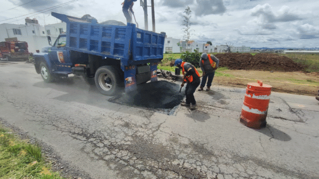 Acciones de bacheo y obras complementarias