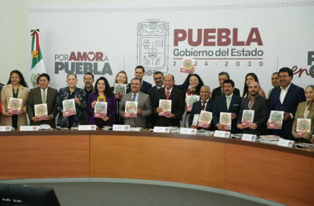 PUEBLA CONTANDO EL MUNDO