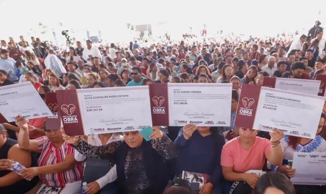 ALEJANDRO ARMENTA GOBIERNO DE PUEBLA OBRA COMUNITARIA ESTADO