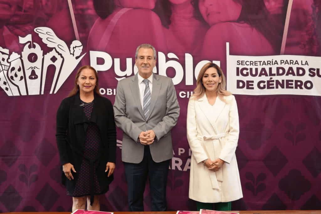  Firma Pepe Chedraui convenio para fortalecer atención a mujeres de Puebla capital
