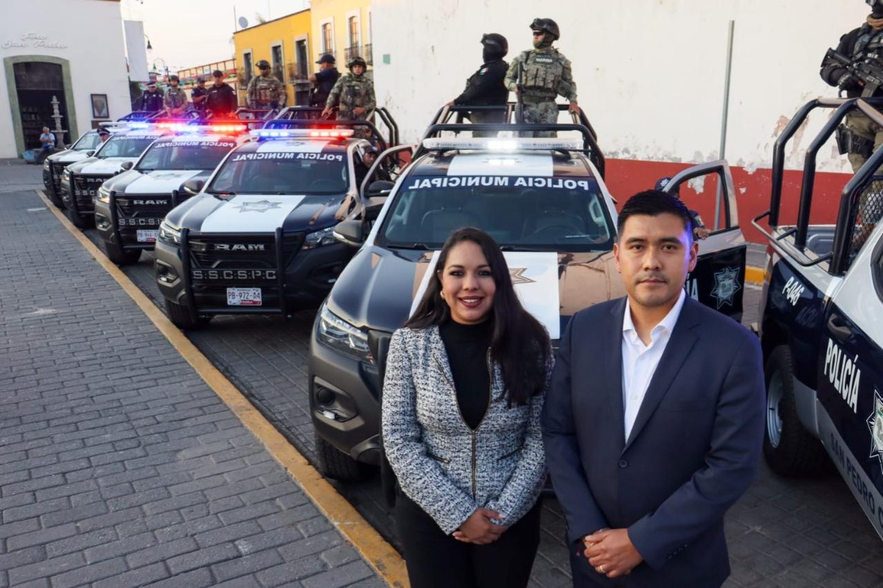  Tonantzin Fernández refrenda su compromiso con la seguridad con la entrega de nuevas patrullas