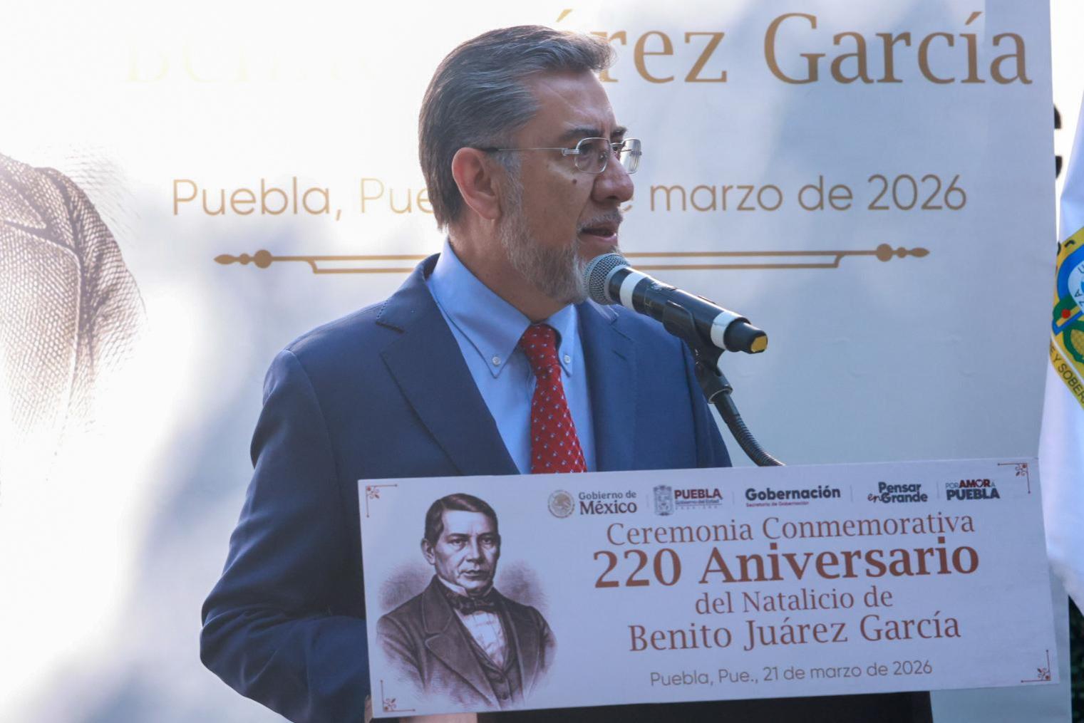  Conmemora Gobierno del Estado natalicio de Benito Juárez
