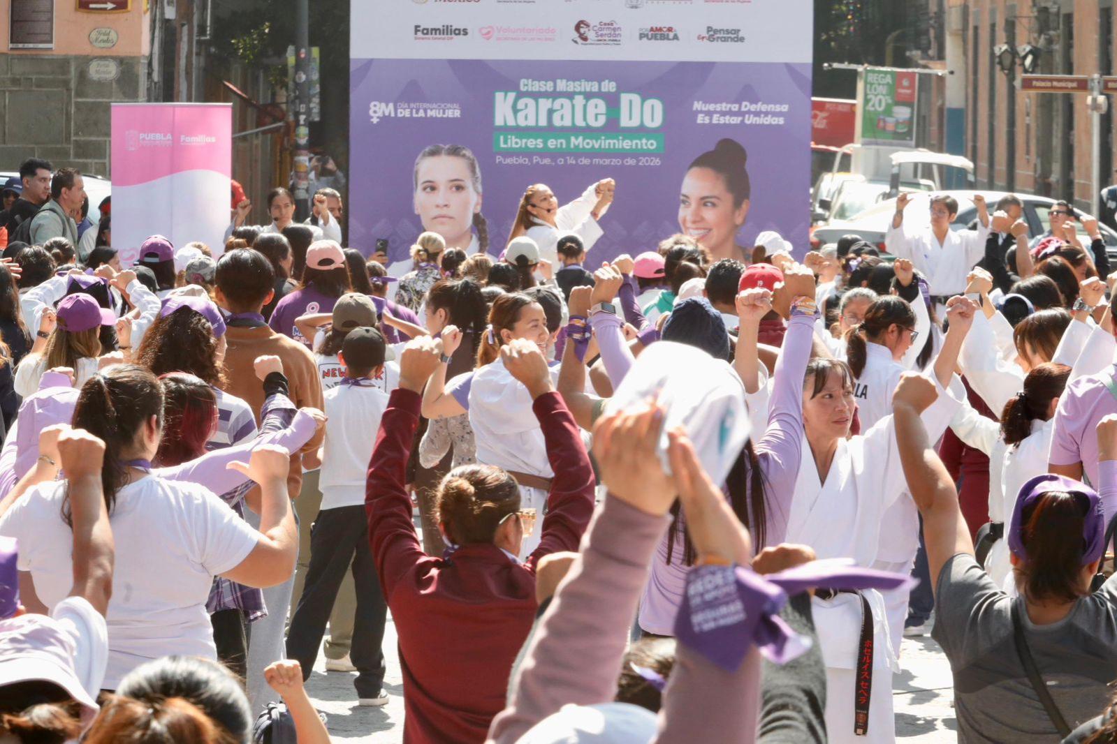  Con talleres, gobierno Estatal promueve defensa personal y unión entre mujeres