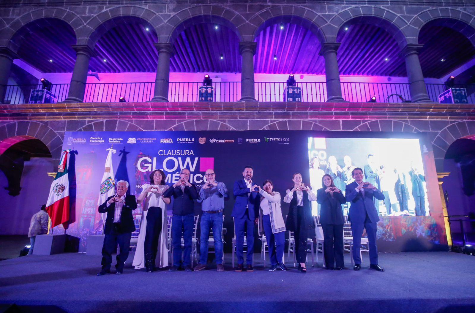  Puebla se llenó de arte, Festival GLOW rompe expectativas de Asistencia