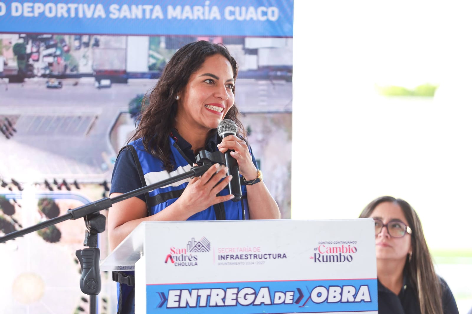  Más deporte y convivencia para las familias: Lupita Cuautle entrega rehabilitación de Unidad Deportiva