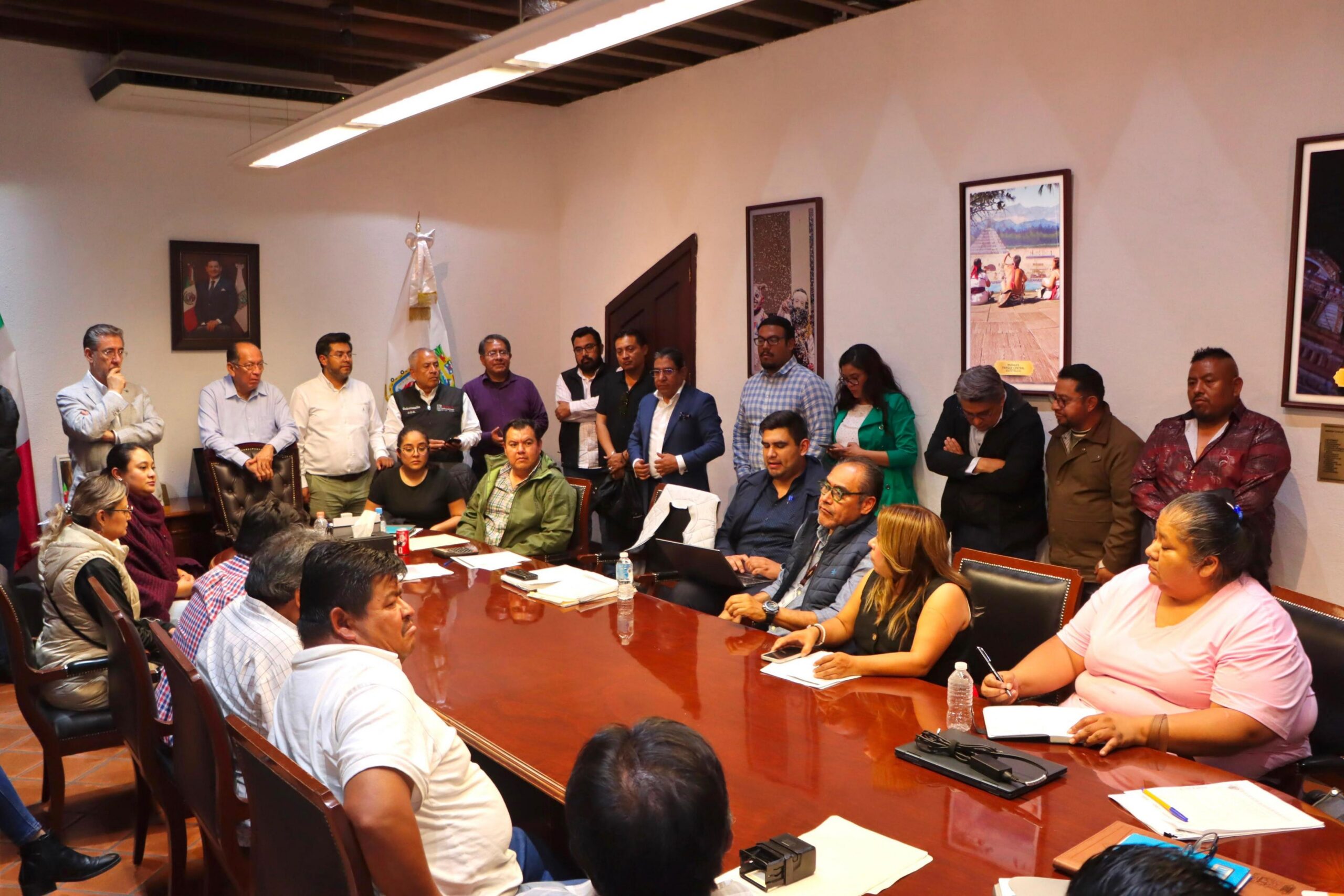  Gobierno federal y estatal logran acuerdos con pobladores de Santa María La Alta
