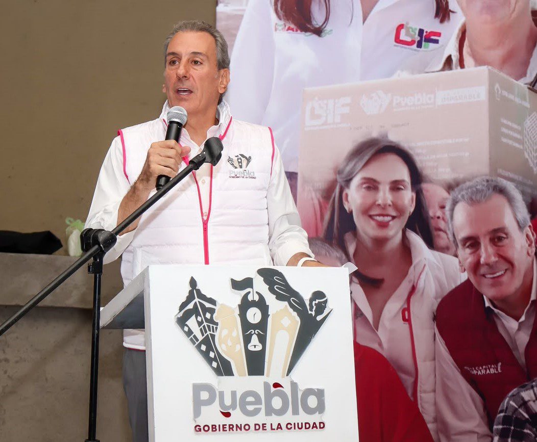  Fortalecen Pepe Chedraui y MariElise Budib seguridad alimentaria con entrega de despensas en San Francisco Totimehuacan