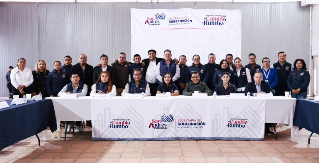  Lupita Cuautle acuerda acciones inmediatas para mejorar los servicios en juntas auxiliares, inspectorías y delegación