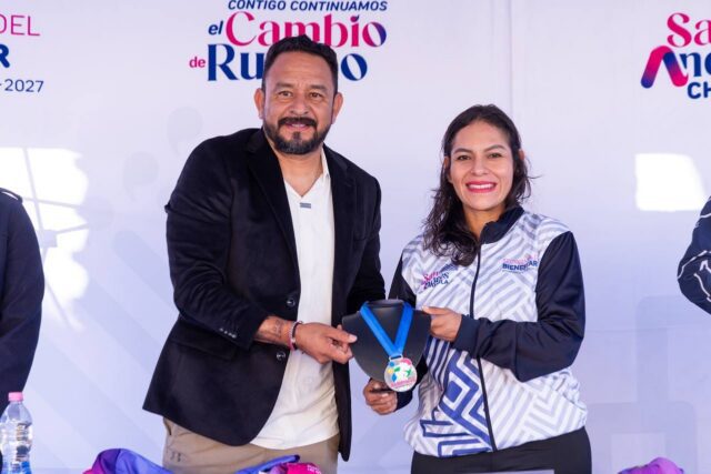 Lupita Cuautle carrera de la Juventud San Andrés Cholula