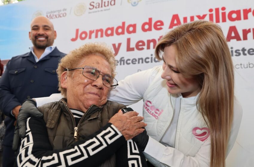  Beneficencia Pública y Ceci Arellano acercan apoyos auditivos y visuales a familias Poblanas