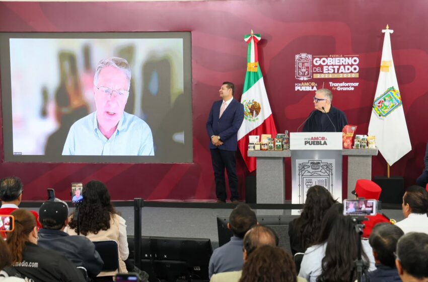  Ofrece Gobierno Estatal 100 mil becas para formar talento en tecnologías del Futuro