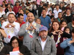 SEDIF acerca apoyos y servicios a las familias de Tlatlauquitepec
