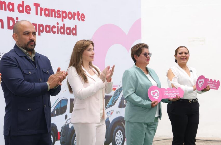  Con donación del SNDIF, Ceci Arellano y SEDIF entregan cuatro unidades adaptadas
