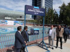 Colocan primera piedra del techado de la alberca olímpica en el Centro Acuático Universitario BUAP