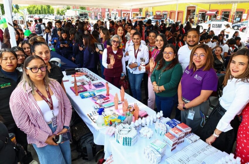  Tonantzin Fernández fortalece la atención y prevención para las mujeres en San Pedro Cholula