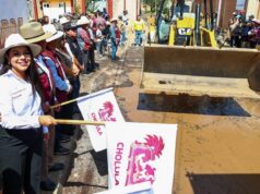Tonantzin Fernández atiende rezago histórico en vialidades de Santiago Momoxpan y San Diego Cuachayotla